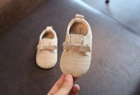 Замшевые туфли для малышей