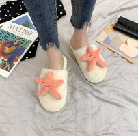 Женские домашние тапки со звездой