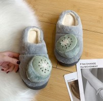 Женские плюшевые тапочки сабо с объемными фруктами фото