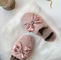 Мягкие тапочки для дома с шелковым бантиком фото