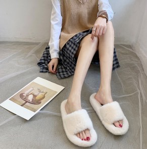 Тапочки меховие с открытым носком фото