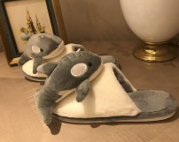 Милые тапочки с дельфинчиками фото