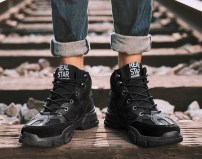 Удобные высокие мужские кроссовки ботинки - осенние фото