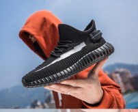 Стильные мужские кроссовки летние с сеткой - изи фото