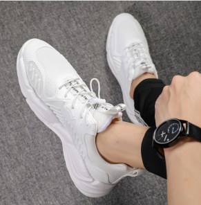 Крутые чисто белые кроссовки на мягкой подошве мужские фото