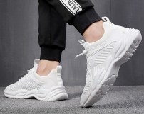 Крутые чисто белые кроссовки на мягкой подошве мужские фото