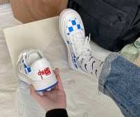 Низкие женские кеды кроссовки в клетку фото