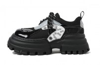 Женские кроссовки с большим квадратным носом на грубой подошве фото