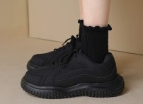 Женские однотонные уличные спортивные кроссовки фото