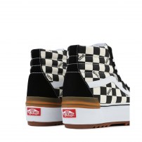 Высокие кеды Vans Sk8-HI Stacked черно-белые шахматные с надписями Vans на gum-платформе фото