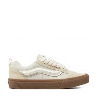 Кеды Vans Knu Skool кремово-белые с карамельной gum-подошвой