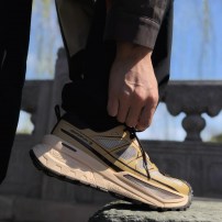 Кроссовки Li-Ning AHTV015 хаки оливковые с бежевой трейловой подошвой фото