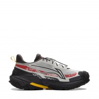 Кроссовки Li-Ning CF Yijie 2.0 серые с красным гранж-принтом и желтой подошвой
