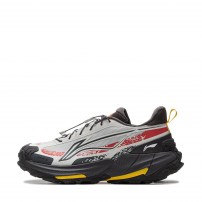 Кроссовки Li-Ning CF Yijie 2.0 серые с красным гранж-принтом и желтой подошвой фото