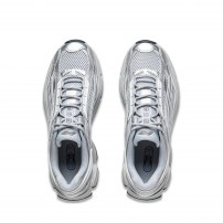 Кроссовки Li-Ning Renew Silver Gray серебристо-серые ретро-беговые фото