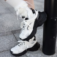 Кроссовки Li-Ning Y2K Champagne White шампанские тотально светлые фото