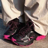 Кроссовки Li-Ning Y2K Black черные с сандаловыми вставками фото