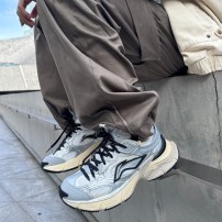 Кроссовки Li-Ning Y2K Silver серебряно-молочные металлические фото