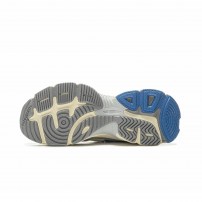 Кроссовки Li-Ning Mother Of Pearl перламутровые с синими контурами фото