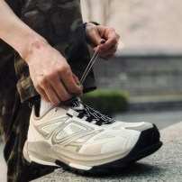 Кроссовки треккинговые Li-Ning Yijie 2.0 V2 кремово-бежевые с серыми вставками и шнуром-стяжкой фото