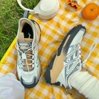 Кроссовки треккинговые Li-Ning Yijie 2.0 V2 кремово-серые с карамельной амортизирующей подошвой фото