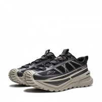Кроссовки треккинговые Li-Ning CF SE черные с технологией Water Shell и молочно-белой подошвой фото