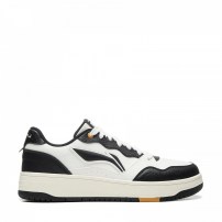 Кроссовки Li-Ning Soft белые кортовые с черным воротником и gum-подошвой