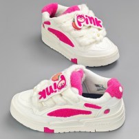 Кеды Li-Ning Zhengcheng V2 белые с ярко-розовыми плюшевыми вставками и значком клубники фото