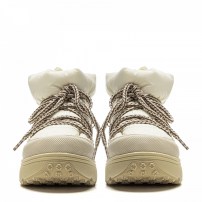 Ботинки зимние Li-Ning Arctic Glow кремово-бежевые с перламутровым верхом и плетеной шнуровкой фото