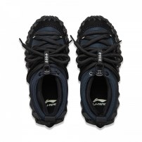 Кроссовки Li-Ning Puff Platform тотально черные с пуховым стеганым верхом и зигзаг-платформой фото