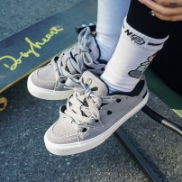 Кеды Ollie Skate Bake серые замшевые с широкими шнурками и прорезями-сердечками фото