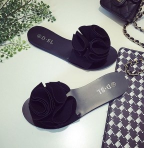 Женские тапочки с большим цветком фото