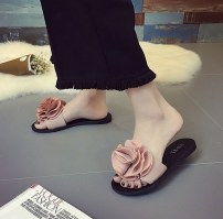 Женские тапочки с большим цветком фото