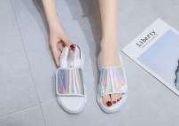 Летние зеркальные тапочки на липучке фото