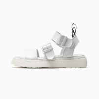 Кожаные сандали с двумя пряжками фото