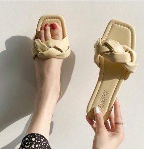 Женские тапочки плоские с переплетом фото