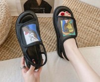 Женские сандали на липучках с рисунком фото