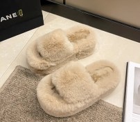 Теплые тапочки высокие с мехом фото