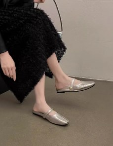 Женские ретро тапочки мюли - балетки без задника фото