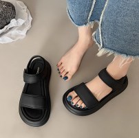 женские спортивные босоножки сандали на толстой подошве и липучке фото