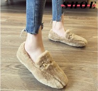 Теплые мокасины меховые для девушек фото