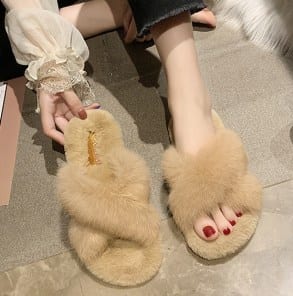 Меховые тапочки женские фото