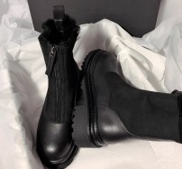 Женские высокие зимние сапоги с мехом внутри с молнией спереди фото