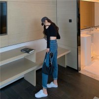 Женская кофта топ с  открытыми плечами фото