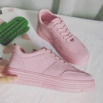 Женские кроссовки на высокой подошве фото