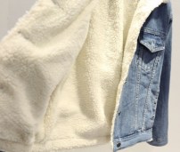 Утепленная куртка с отложным воротником фото