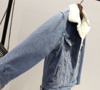 Утепленная куртка с отложным воротником фото