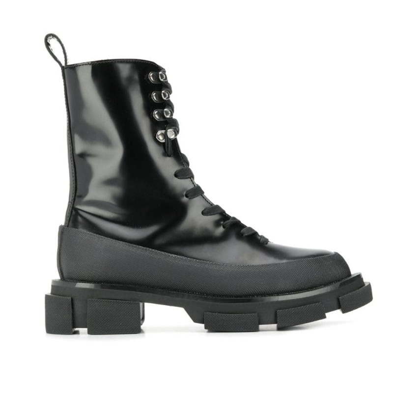 Высокие лаковые женские ботинки со шнурками