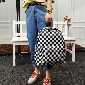 Рюкзак в черно белую клетку фото